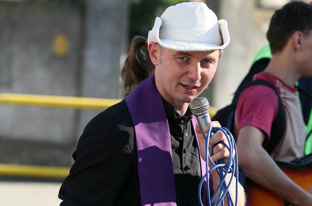 To ks. Tomasz Mońko będzie administratorem parafii po ks. Madziągu