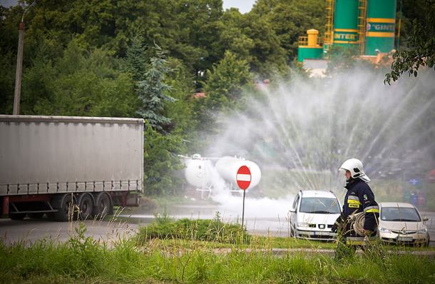 W dystrybutor LPG wjechał ciągnik siodłowy (FOTO)