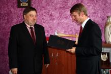 Dyrektor szkoły w Wielkich Chełmach zostaje na stanowisku