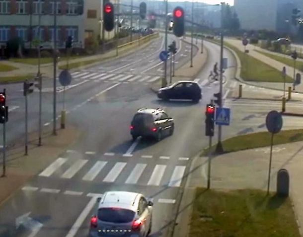 Kamery na obwodnicy śledzą każdy ruch (WIDEO)