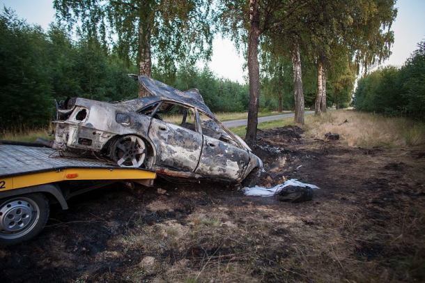 Tragiczny wypadek koło Cierzni. Nie żyje 41-letnia kobieta (FOTO)