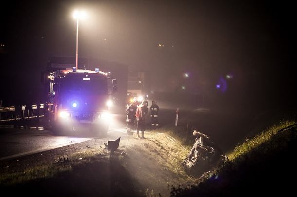 Zderzenie TIR-a z osobówką. Poranne utrudnienia na obwodnicy Chojnic (FOTO)