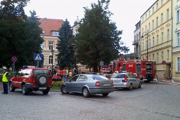 Pożar w kamienicy przy starostwie (FOTO, AKTUALIZACJA)