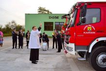 Mercedes dla OSP w Karsinie (FOTOGALERIA)