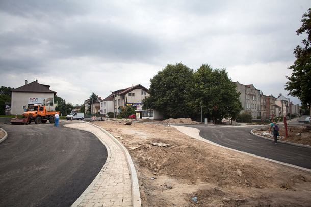Uwaga kierowcy, utrudnienia w ruchu na rondzie biszkoptowym