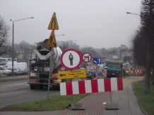 Prace przy zjazdach koło pomnika Wybickiego