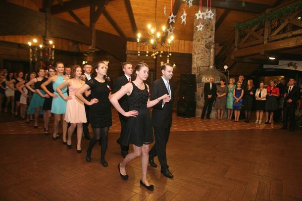 Bal studniówkowy uczniów z Technikum nr 2 w Chojnicach (FOTOGALERIA)