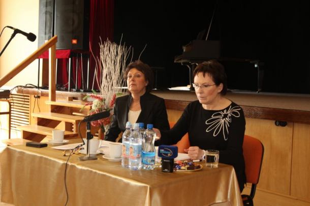 Marszałek Sejmu w Tucholi spotkała się z seniorami