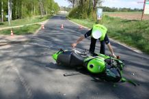 Zderzenie samochodu osobowego i motocykla