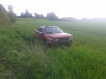 Audi wypadło z drogi (FOTO)