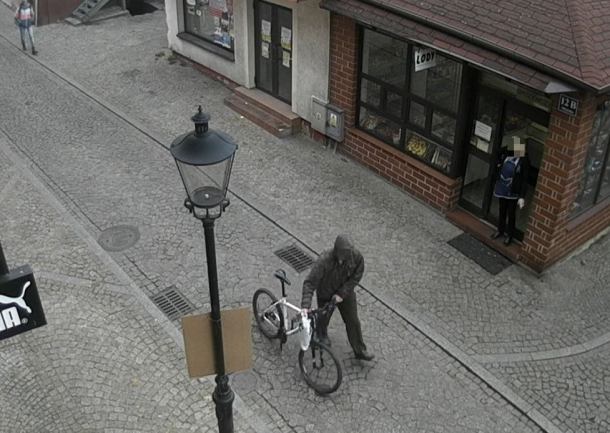 Kamery w centrum Kościerzyny pomogły w zatrzymaniu złodzieja