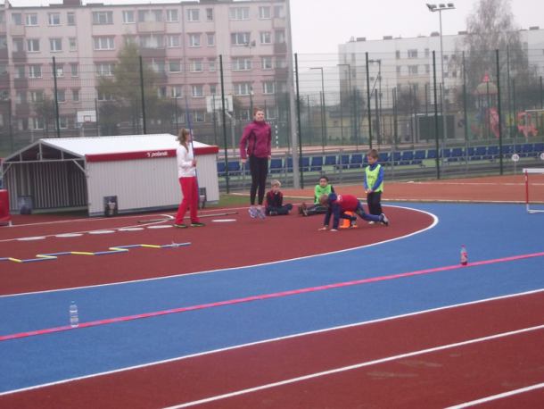Boisko przy największej kościerskiej szkole gotowe