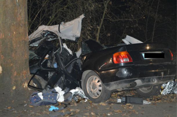 Śmiertelny wypadek pod Miastkiem. Dwie osoby nie żyją