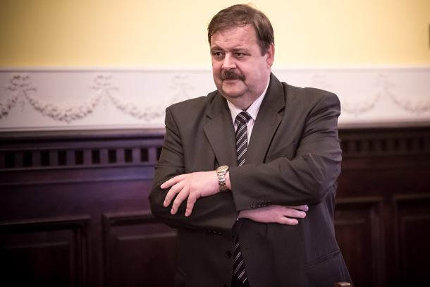 Filia wydziału komunikacji za droga? Jest inne rozwiązanie