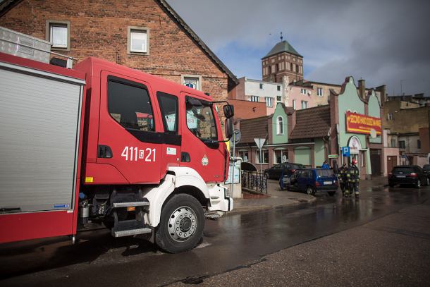 Kolejny atak &acute;cuchnącą bombą&acute; na jadłodajnię w Chojnicach