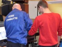 Policja zatrzymała 17 - latka, który wyrwał torebkę starszej kobiecie