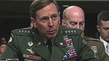 Były szef CIA D. Petraeus skazany za udostępnianie tajnych informacji kochance