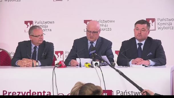 PKW: Cisza wyborcza przedłużona do 22.30