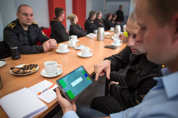 Aplikacja pokaże strażakom, gdzie zwodować łódź