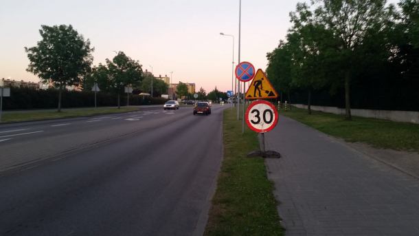 Chojnice: pułapki na kierowców na ul. Obrońców Chojnic