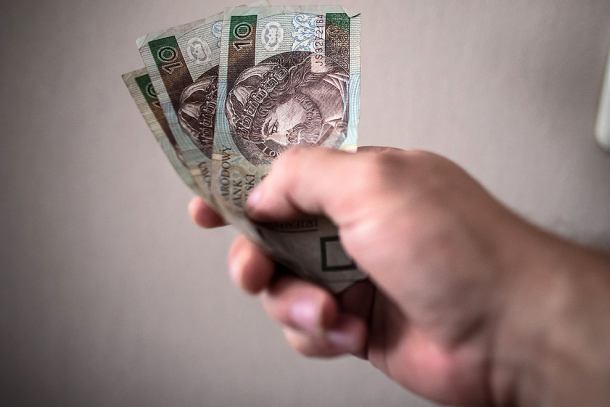 W Człuchowie za darmo, w Chojnicach trzeba płacić. Co z obiadami dla małych sportowców?