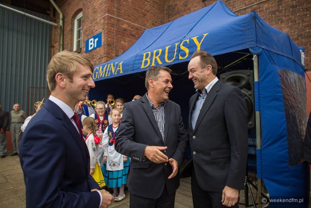 Dworce PKP w Brusach i Chojnicach we władaniu samorządów