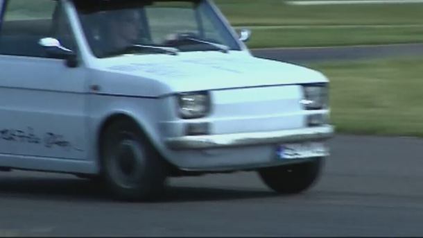 Maluchy nie do zdarcia. 15 lat temu zakończono produkcję Fiatów 126p