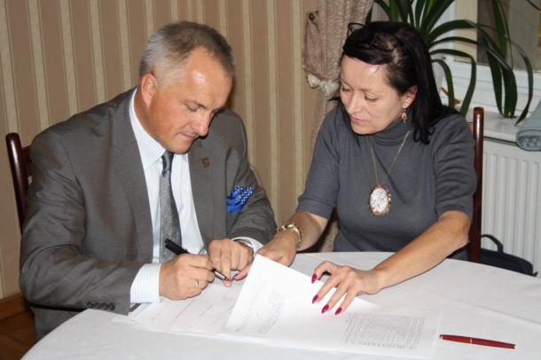 Zabytkowy Zespół Pałacowo-Parkowy w Sypniewie k. Więcborka sprzedany
