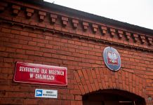 Rodzina zabitego strażnika ze Schroniska dla Nieletnich chce odszkodowania