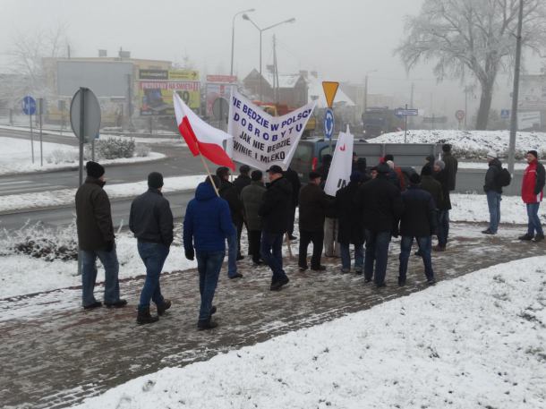 Zakończyła się rolnicza blokada drogi krajowej nr 25 w Sępólnie Krajeńskim