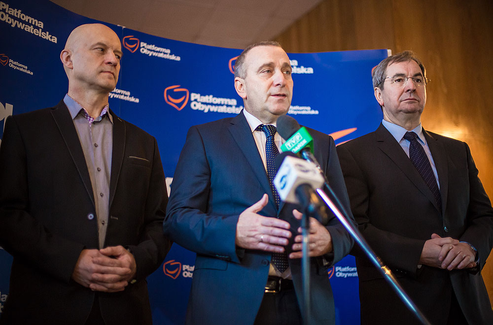 Schetyna w Chojnicach Platforma musi być jak pięść FOTO
