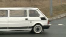 Legenda polskiej motoryzacji w nowej wersji. Fiat 126p stał się... limuzyną