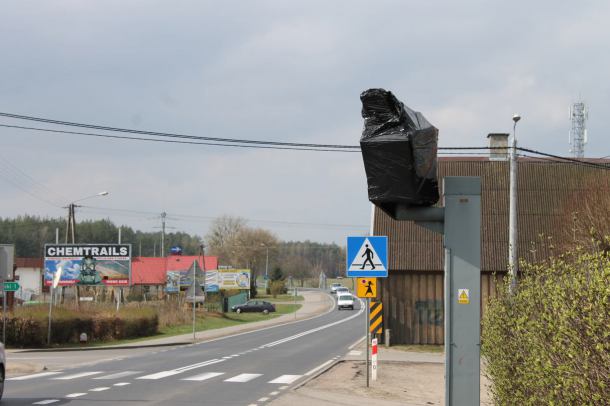Fotoradary w gminie Człuchów w końcu oklejono folią
