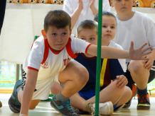 Sportowe zmagania uczniów sępoleńskich podstawówek (FOTO)