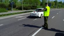 "Nie sprawiamy trudności podróżnym". Kontrola graniczna powraca na próbę