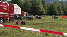 Sprawca masakry w Austrii oddał ponad 30 strzałów z broni długolufowej