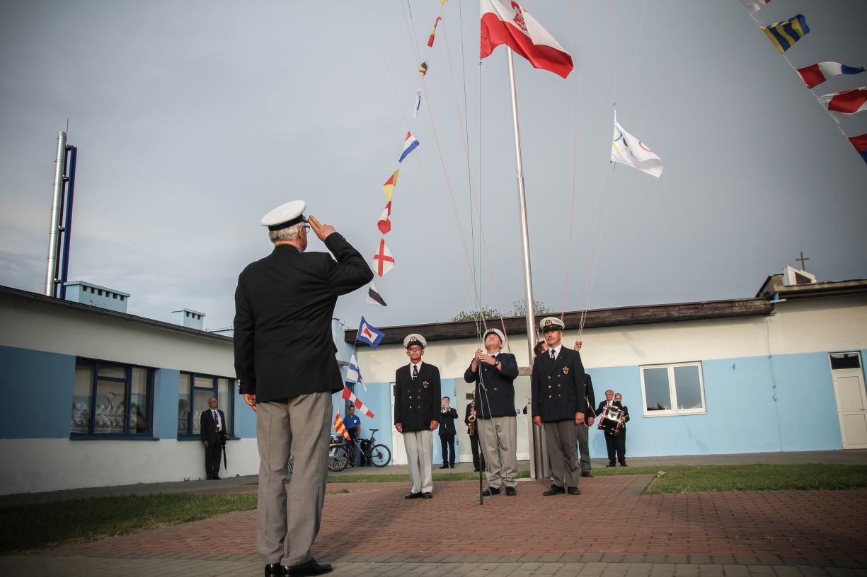 Sezon żeglarski w Charzykowach uroczyście otwarty FOTO