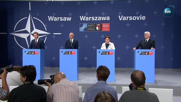 B. Szydło po szczycie NATO: Polacy nie płacą mi za interpretowanie, tylko za rządzenie