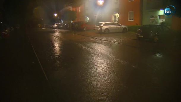 Gdańsk tonie po nocnej ulewie. Tramwaje nie kursują, podtopione domy