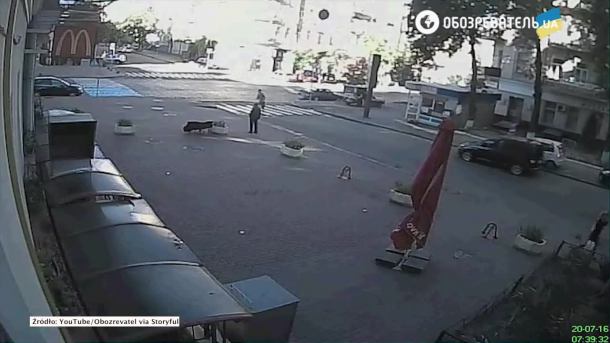 Dziennikarz ginie w eksplozji. Kamery zarejestrowały moment wybuchu w Kijowie