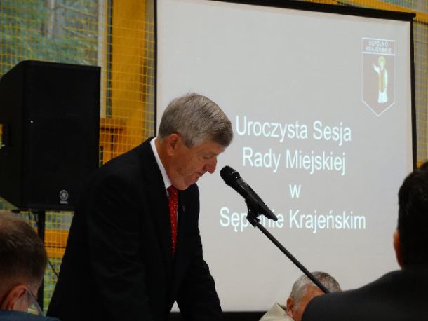 Sępólno Krajeńskie: stypendia naukowe nie dla najmłodszych?