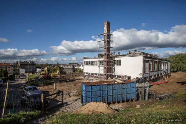 Modernizacja Chojnickiego Centrum Kultury idzie pełną parą (FOTO)