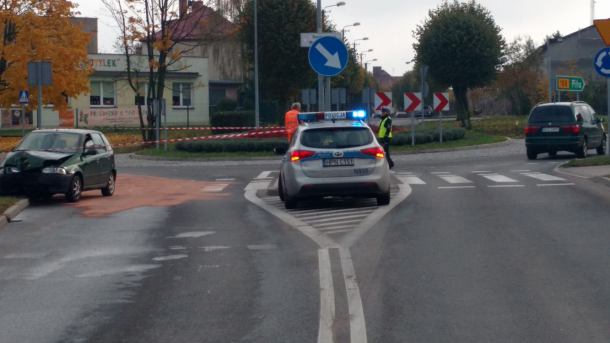 Kolizja w Człuchowie: sprawca porzucił punto