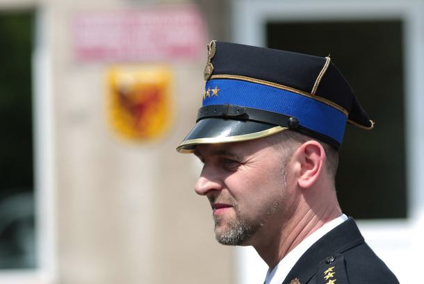 Komendant straży pożarnej w Tucholi odchodzi na emeryturę. Dostał "propozycję nie do odrzucenia"