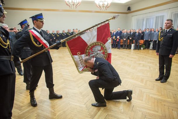 Pożegnanie komendanta straży pożarnej w Tucholi (FOTO)