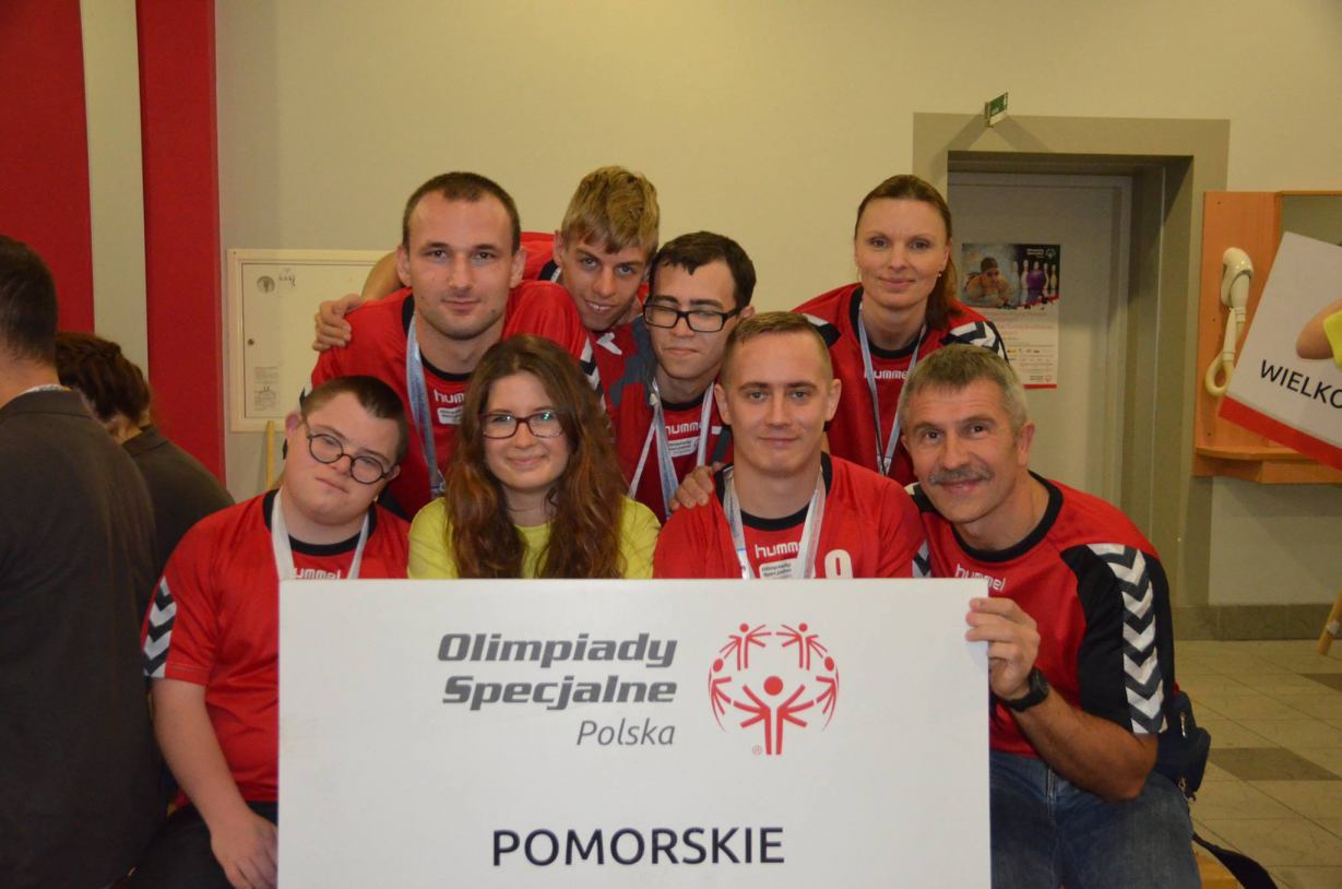 5 medali dla chojniczan w Ogólnopolskim Mityngu Pływackim Olimpiad Specjalnych FOTO