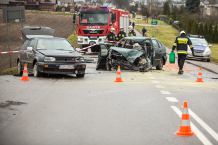 Wypadek w Gacniku. Dwie osoby poszkodowane