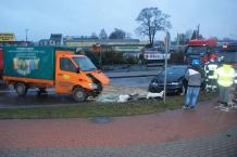 Zderzenie dwóch mercedesów w Bytowie (FOTO)