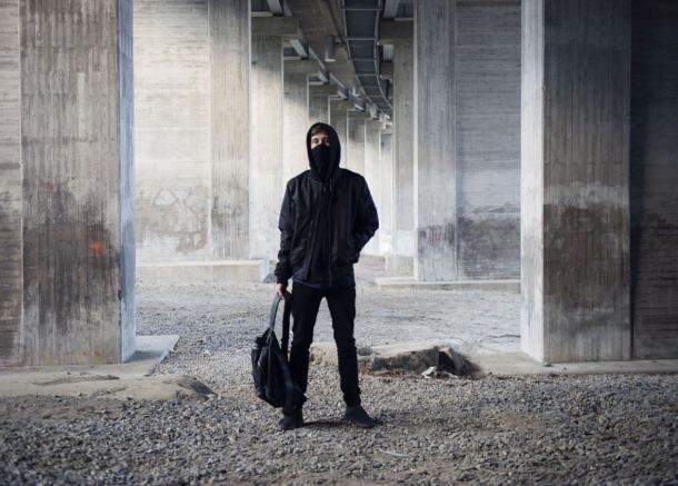 Alan Walker dziękuje fanom nowym utworem i... pozdrawia gamerów!