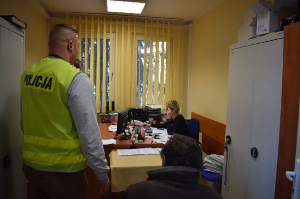 Kradł rowery, niszczył i sprzedawał na złom